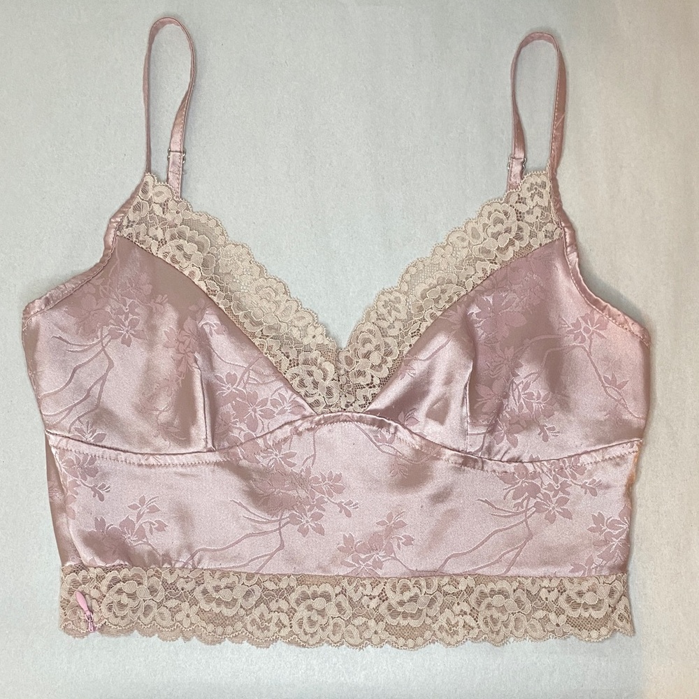 SHEIN Y2K Light Pink Floral Textured Lace Cami Crop Top